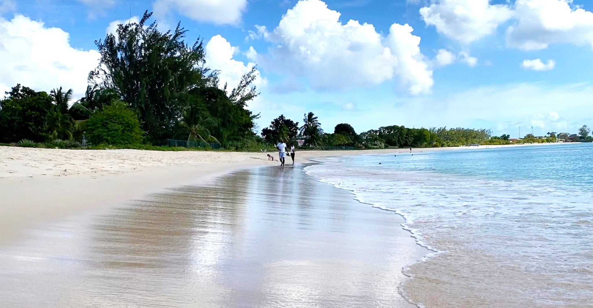 Brighton Beach in Barbados is one of the best beaches in the Caribbean and Tantalus Beach Villa is the best Villa to Stay.
